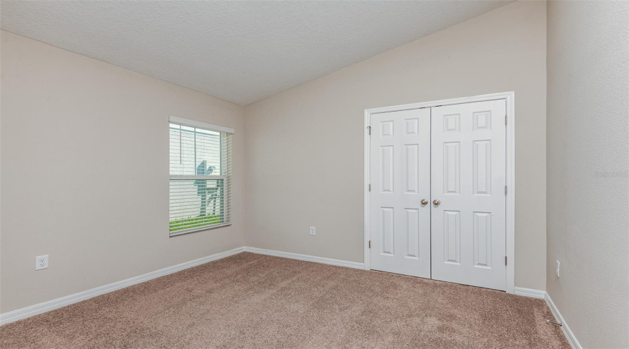 DAVENPORT, Florida 33837, 3 Bedrooms Bedrooms, ,2 BathroomsBathrooms,Residential,For Sale,ROLLING LAKE,0,MFRTB8431542