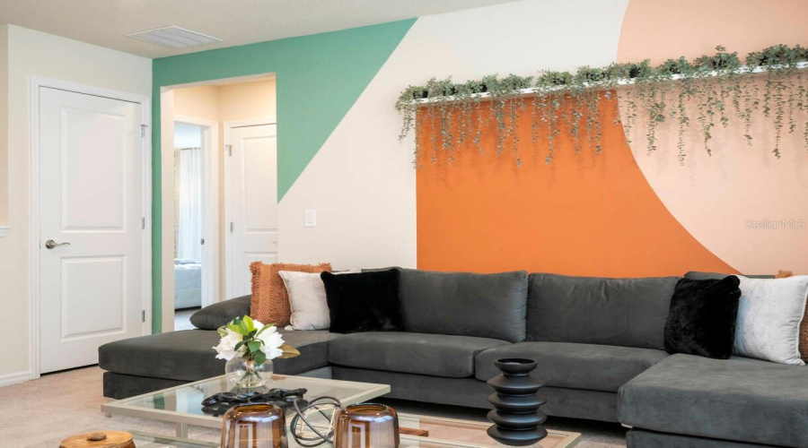 DAVENPORT, Florida 33897, 5 Bedrooms Bedrooms, ,5 BathroomsBathrooms,Residential,For Sale,LILAC,0,MFRO6288239