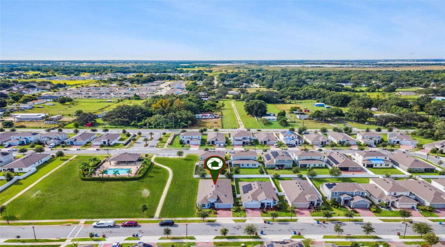 DAVENPORT, Florida 33837, 4 Bedrooms Bedrooms, ,3 BathroomsBathrooms,Residential,For Sale,YORKDALE,0,MFRO6328288