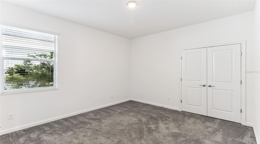 DAVENPORT, Florida 33837, 4 Bedrooms Bedrooms, ,3 BathroomsBathrooms,Residential,For Sale,YORKDALE,0,MFRO6328288