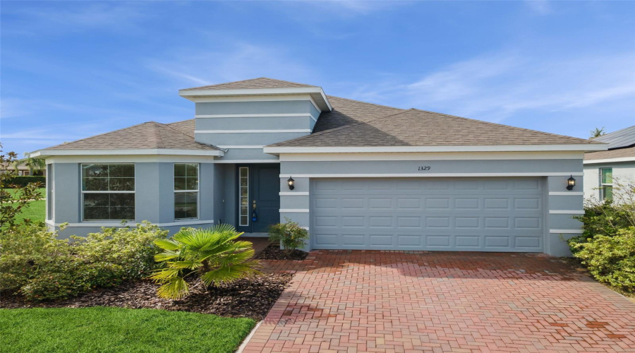 DAVENPORT, Florida 33837, 4 Bedrooms Bedrooms, ,3 BathroomsBathrooms,Residential,For Sale,YORKDALE,0,MFRO6328288