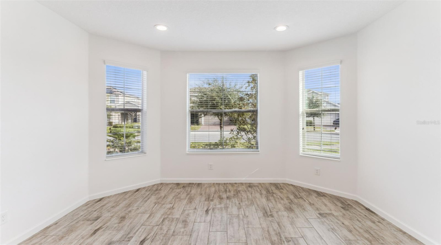 Flex Room/Office or den