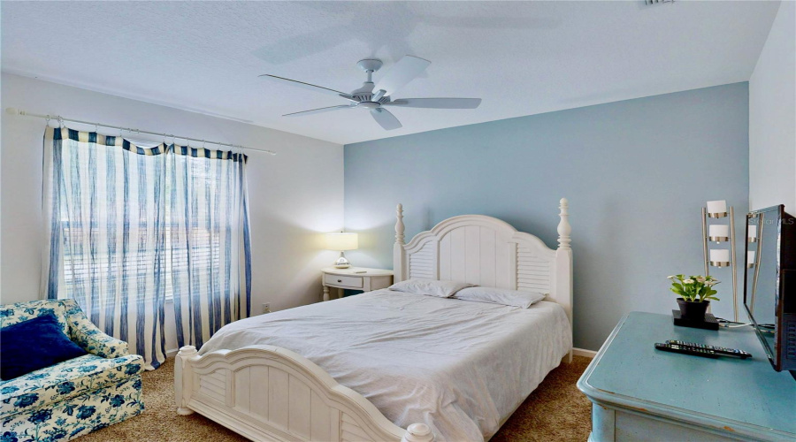 DAVENPORT, Florida 33837, 4 Bedrooms Bedrooms, ,3 BathroomsBathrooms,Residential,For Sale,OAKRISE,0,MFRO6340447