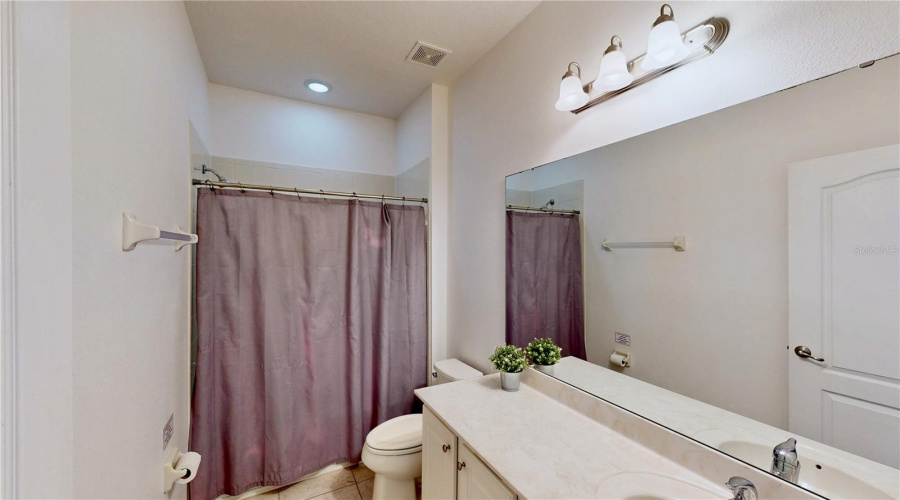 DAVENPORT, Florida 33837, 4 Bedrooms Bedrooms, ,3 BathroomsBathrooms,Residential,For Sale,OAKRISE,0,MFRO6340447