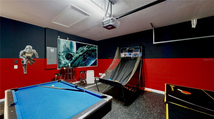 DAVENPORT, Florida 33837, 4 Bedrooms Bedrooms, ,3 BathroomsBathrooms,Residential,For Sale,OAKRISE,0,MFRO6340447