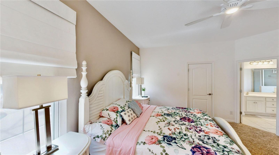 DAVENPORT, Florida 33837, 4 Bedrooms Bedrooms, ,3 BathroomsBathrooms,Residential,For Sale,OAKRISE,0,MFRO6340447