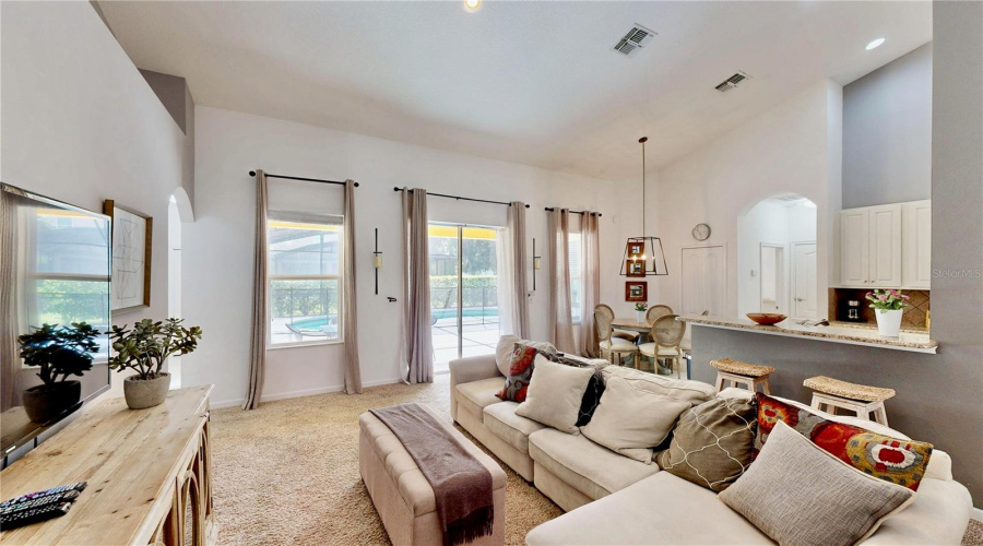 DAVENPORT, Florida 33837, 4 Bedrooms Bedrooms, ,3 BathroomsBathrooms,Residential,For Sale,OAKRISE,0,MFRO6340447