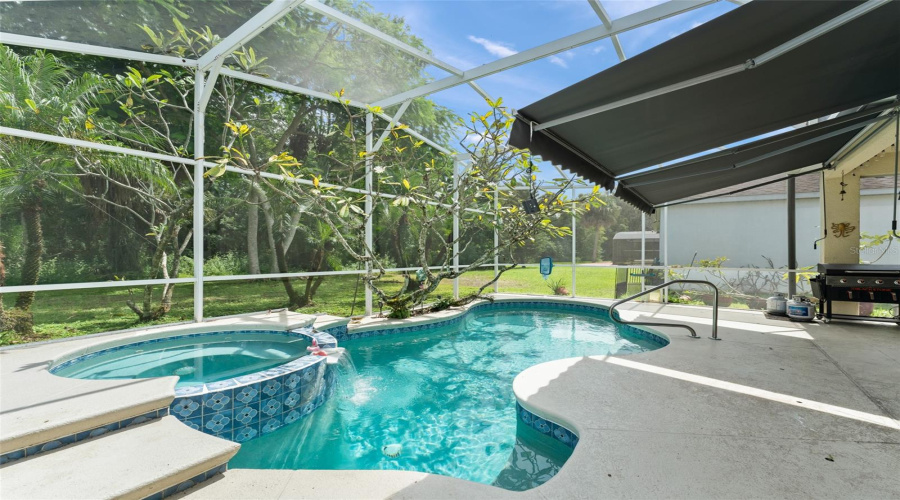 KISSIMMEE, Florida 34746, 4 Bedrooms Bedrooms, ,2 BathroomsBathrooms,Residential,For Sale,THE OAKS,0,MFRO6347058
