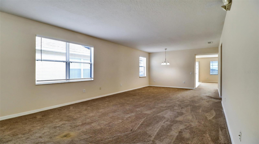 DAVENPORT, Florida 33896, 4 Bedrooms Bedrooms, ,3 BathroomsBathrooms,Residential,For Sale,SAND RIDGE,0,MFRS5135407