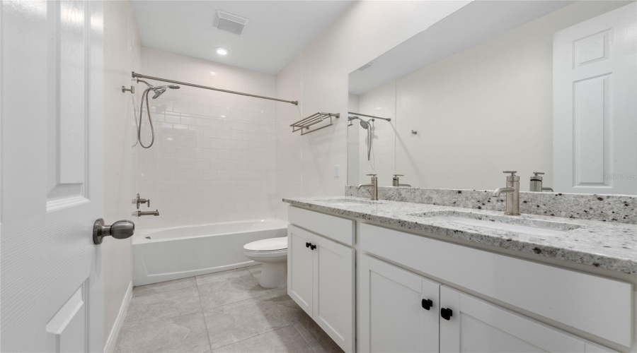 KISSIMMEE, Florida 34747, 3 Bedrooms Bedrooms, ,2 BathroomsBathrooms,Residential,For Sale,CELEBRATION,0,MFRO6347244