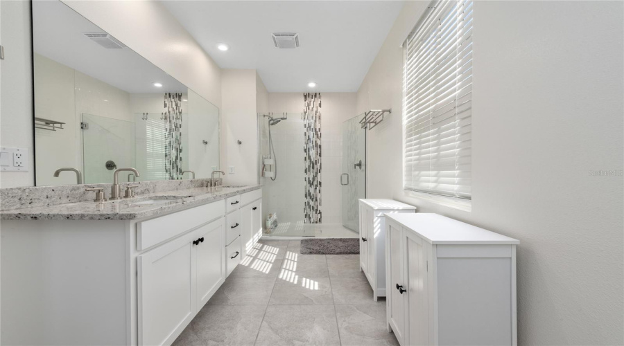 KISSIMMEE, Florida 34747, 3 Bedrooms Bedrooms, ,2 BathroomsBathrooms,Residential,For Sale,CELEBRATION,0,MFRO6347244