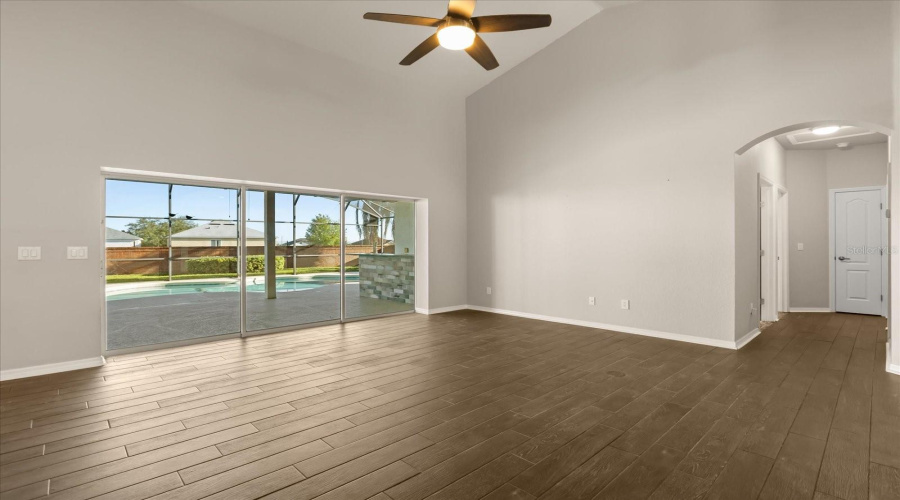 DAVENPORT, Florida 33896, 4 Bedrooms Bedrooms, ,3 BathroomsBathrooms,Residential,For Sale,BURFORD,0,MFRS5134265