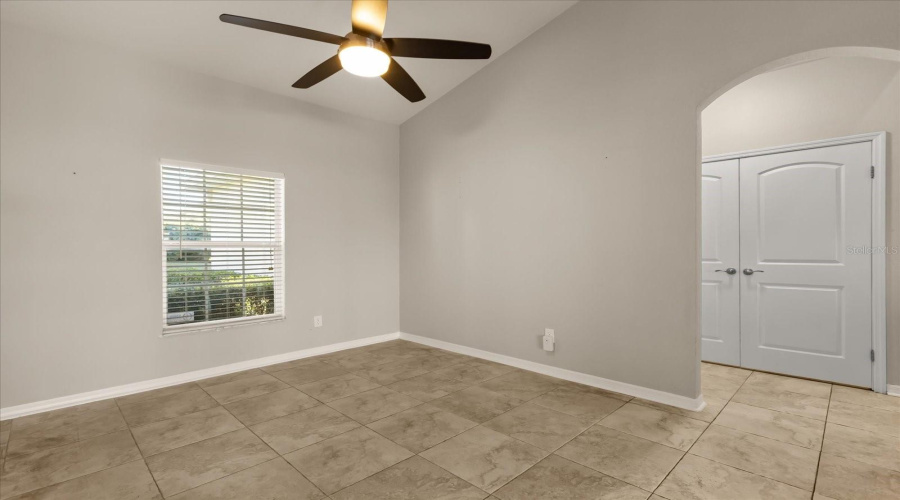 DAVENPORT, Florida 33896, 4 Bedrooms Bedrooms, ,3 BathroomsBathrooms,Residential,For Sale,BURFORD,0,MFRS5134265