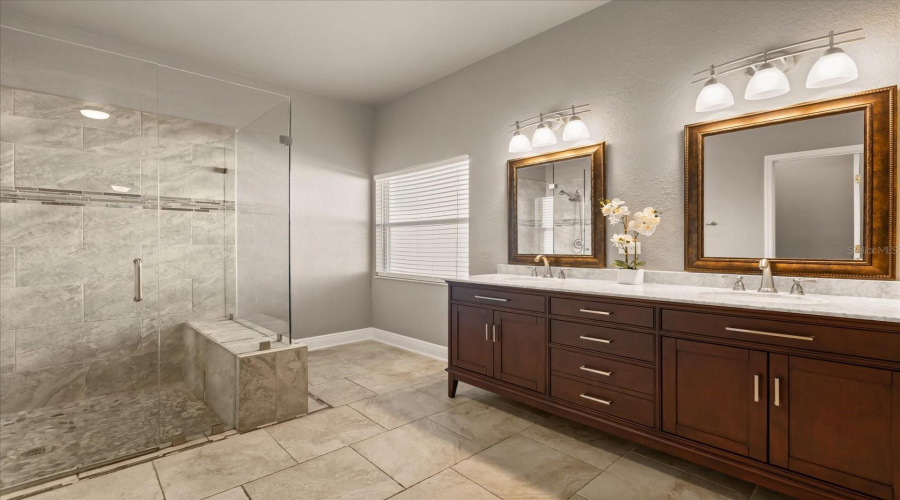 DAVENPORT, Florida 33896, 4 Bedrooms Bedrooms, ,3 BathroomsBathrooms,Residential,For Sale,BURFORD,0,MFRS5134265