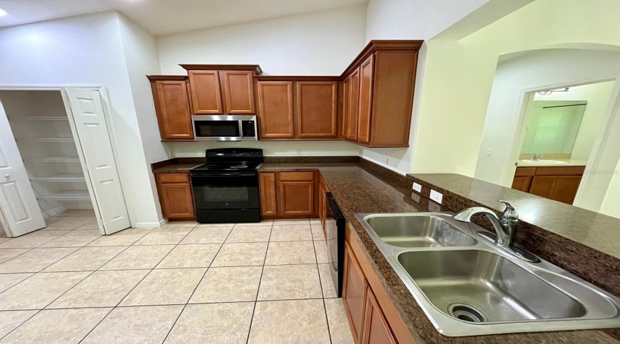 KISSIMMEE, Florida 34746, 3 Bedrooms Bedrooms, ,2 BathroomsBathrooms,Residential,For Sale,GULF SHORE,0,MFRO6347560