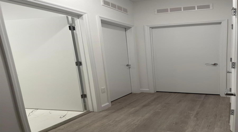 DAVENPORT, Florida 33896, 5 Bedrooms Bedrooms, ,4 BathroomsBathrooms,Residential,For Sale,TRIKOMO,0,MFRO6347564