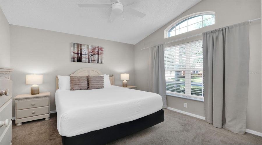 KISSIMMEE, Florida 34746, 5 Bedrooms Bedrooms, ,3 BathroomsBathrooms,Residential,For Sale,BAREFOOT BEACH,0,MFRO6346517