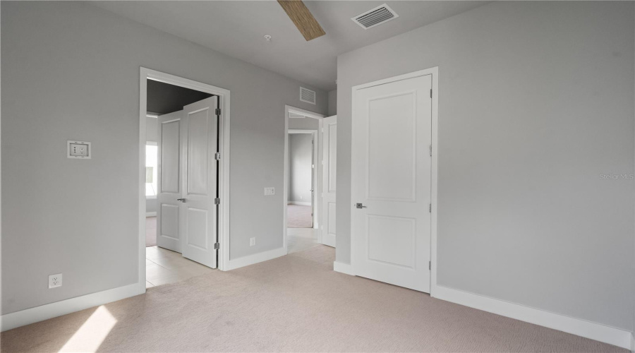 REUNION, Florida 34747, 5 Bedrooms Bedrooms, ,4 BathroomsBathrooms,Residential,For Sale,SANDY RIDGE,0,MFRO6347600