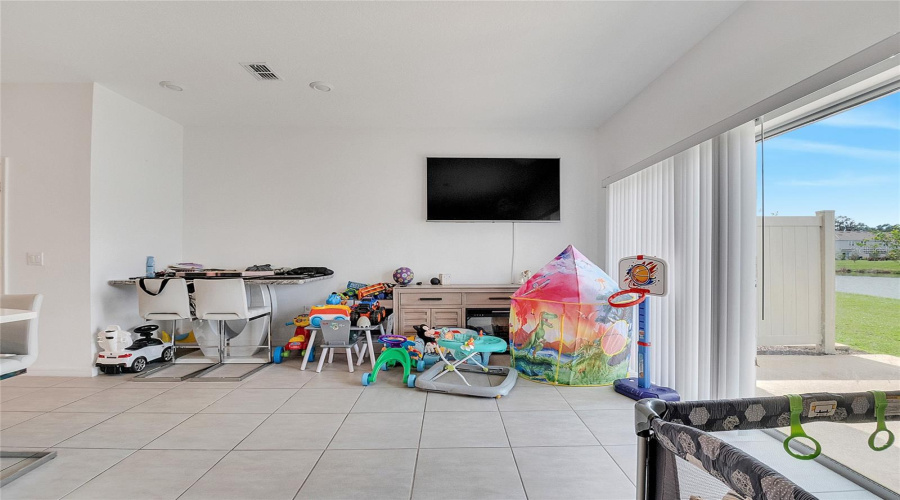 KISSIMMEE, Florida 34746, 3 Bedrooms Bedrooms, ,2 BathroomsBathrooms,Residential,For Sale,LANDING NET,0,MFRS5135360