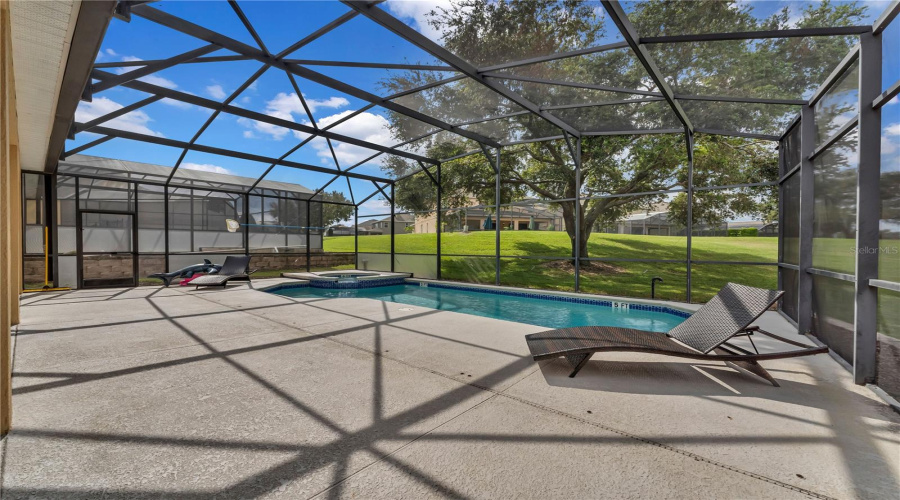 KISSIMMEE, Florida 34747, 7 Bedrooms Bedrooms, ,4 BathroomsBathrooms,Residential,For Sale,LIDO KEY,0,MFRS5135446