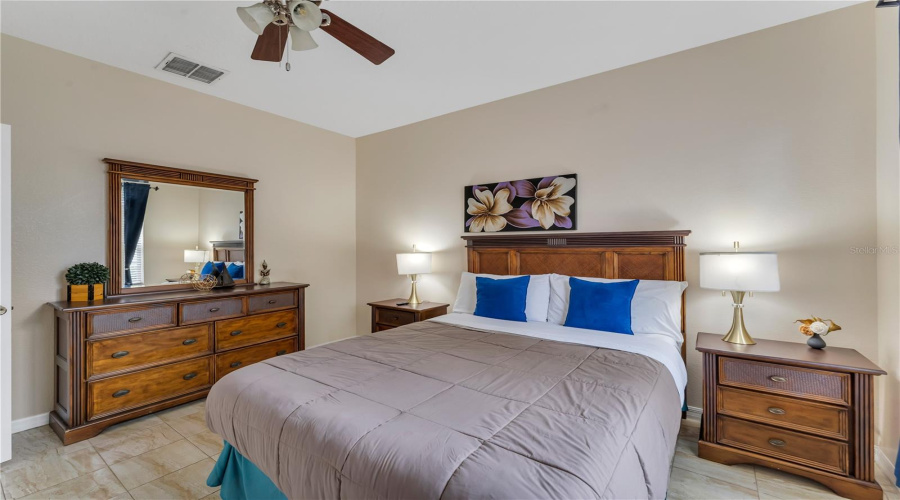 KISSIMMEE, Florida 34747, 7 Bedrooms Bedrooms, ,4 BathroomsBathrooms,Residential,For Sale,LIDO KEY,0,MFRS5135446