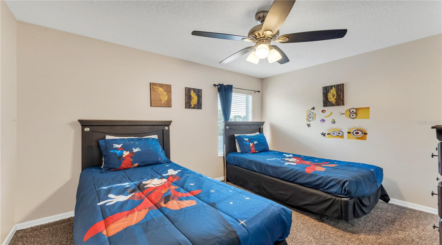 KISSIMMEE, Florida 34747, 7 Bedrooms Bedrooms, ,4 BathroomsBathrooms,Residential,For Sale,LIDO KEY,0,MFRS5135446