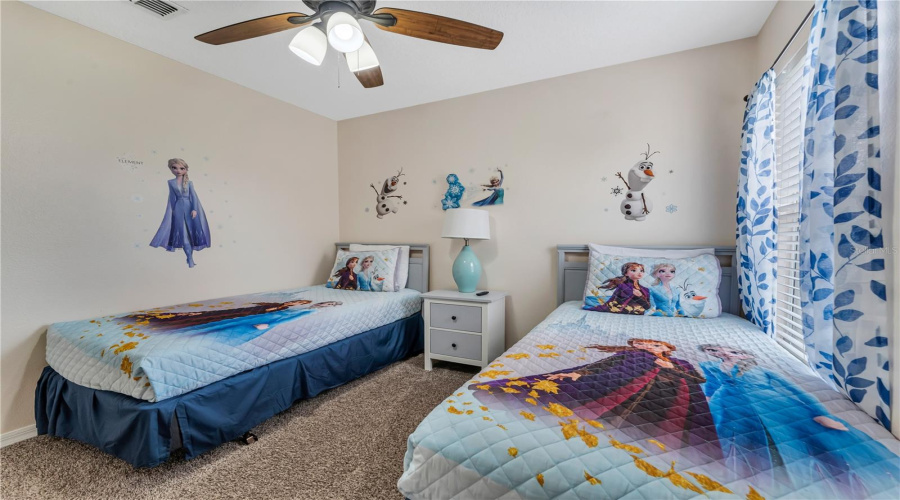 KISSIMMEE, Florida 34747, 7 Bedrooms Bedrooms, ,4 BathroomsBathrooms,Residential,For Sale,LIDO KEY,0,MFRS5135446