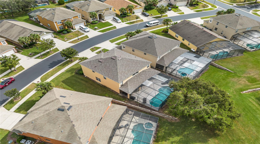 KISSIMMEE, Florida 34747, 7 Bedrooms Bedrooms, ,4 BathroomsBathrooms,Residential,For Sale,LIDO KEY,0,MFRS5135446