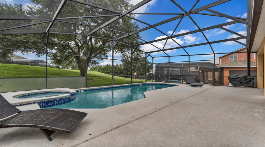 KISSIMMEE, Florida 34747, 7 Bedrooms Bedrooms, ,4 BathroomsBathrooms,Residential,For Sale,LIDO KEY,0,MFRS5135446