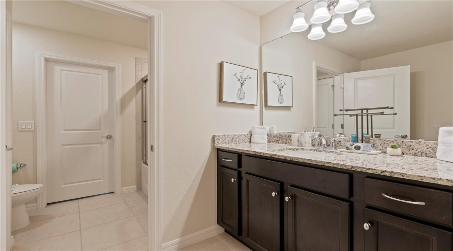 DAVENPORT, Florida 33897, 8 Bedrooms Bedrooms, ,6 BathroomsBathrooms,Residential,For Sale,LILY,0,MFRO6239189
