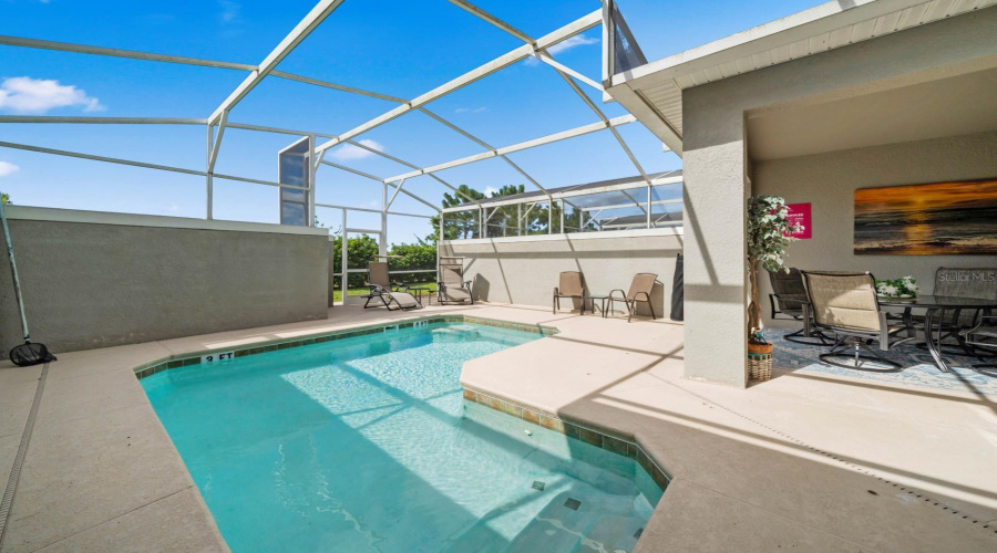 DAVENPORT, Florida 33896, 4 Bedrooms Bedrooms, ,3 BathroomsBathrooms,Residential,For Sale,PEBBLE BEACH,0,MFRS5135371