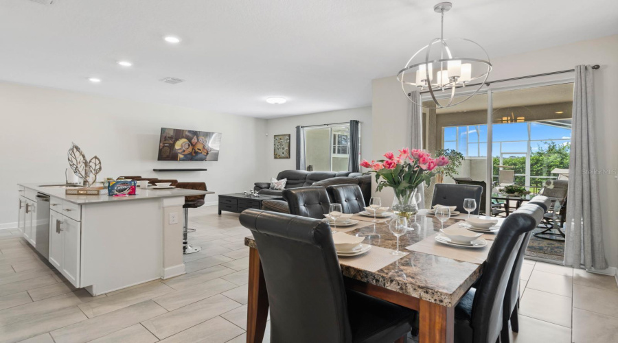 DAVENPORT, Florida 33896, 4 Bedrooms Bedrooms, ,3 BathroomsBathrooms,Residential,For Sale,PEBBLE BEACH,0,MFRS5135371