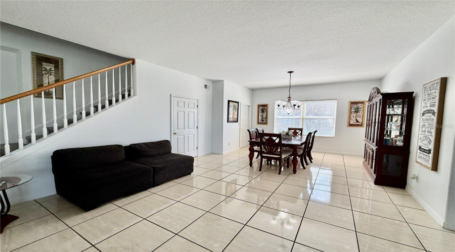 DAVENPORT, Florida 33897, 5 Bedrooms Bedrooms, ,3 BathroomsBathrooms,Residential,For Sale,CORVINA,0,MFRO6345973