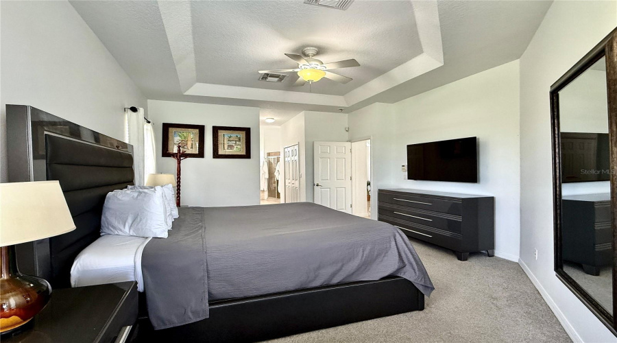 DAVENPORT, Florida 33897, 5 Bedrooms Bedrooms, ,3 BathroomsBathrooms,Residential,For Sale,CORVINA,0,MFRO6345973