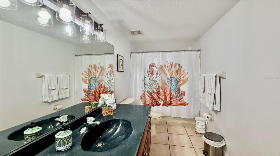 DAVENPORT, Florida 33897, 5 Bedrooms Bedrooms, ,3 BathroomsBathrooms,Residential,For Sale,CORVINA,0,MFRO6345973