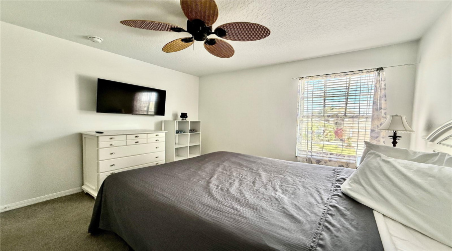 DAVENPORT, Florida 33897, 5 Bedrooms Bedrooms, ,3 BathroomsBathrooms,Residential,For Sale,CORVINA,0,MFRO6345973