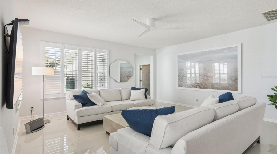 CELEBRATION, Florida 34747, 4 Bedrooms Bedrooms, ,3 BathroomsBathrooms,Residential,For Sale,MOSAIC,0,MFRO6347332