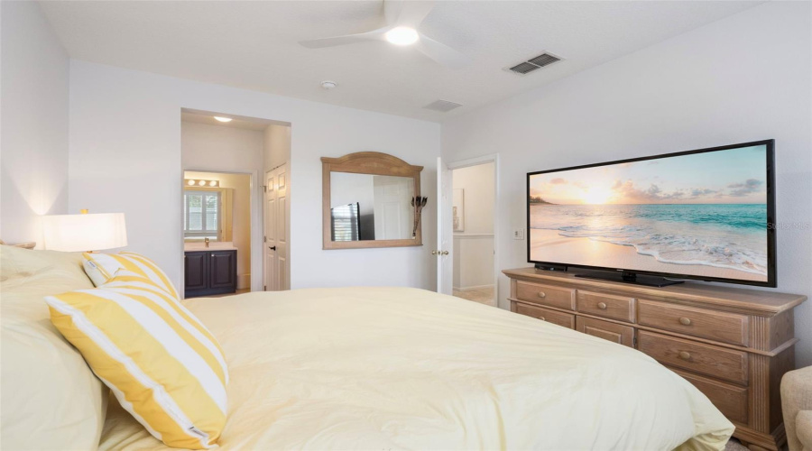 CELEBRATION, Florida 34747, 4 Bedrooms Bedrooms, ,3 BathroomsBathrooms,Residential,For Sale,MOSAIC,0,MFRO6347332