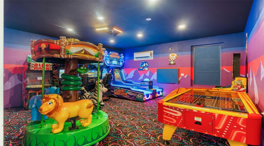 REUNION, Florida 34747, 9 Bedrooms Bedrooms, ,10 BathroomsBathrooms,Residential,For Sale,PALMILLA,0,MFRO6323567