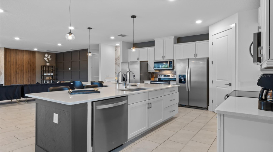 REUNION, Florida 34747, 13 Bedrooms Bedrooms, ,12 BathroomsBathrooms,Residential,For Sale,DESERT MOUNTAIN,0,MFRO6343881