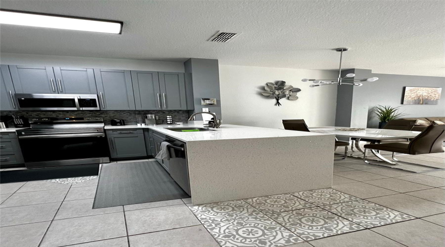 KISSIMMEE, Florida 34747, 3 Bedrooms Bedrooms, ,2 BathroomsBathrooms,Residential,For Sale,WHITE ORCHID,0,MFRO6347407