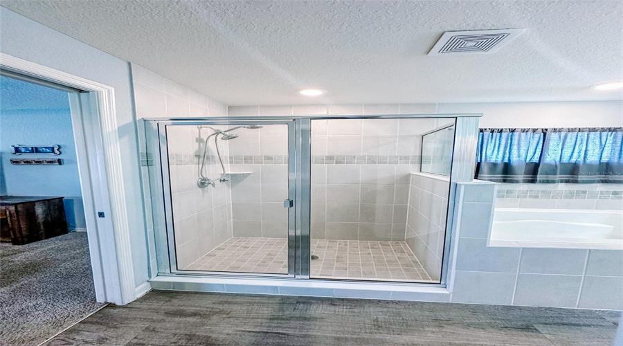 DAVENPORT, Florida 33837, 3 Bedrooms Bedrooms, ,2 BathroomsBathrooms,Residential,For Sale,FOXTAIL,0,MFRL4956125