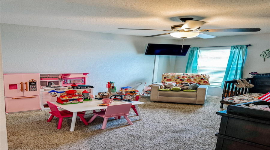 DAVENPORT, Florida 33837, 3 Bedrooms Bedrooms, ,2 BathroomsBathrooms,Residential,For Sale,FOXTAIL,0,MFRL4956125