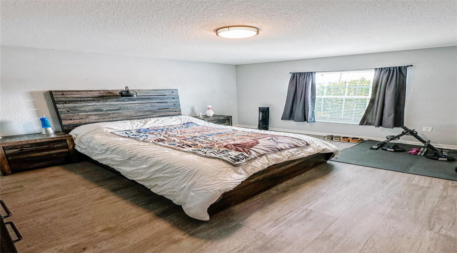 Den used as 4th bedroom