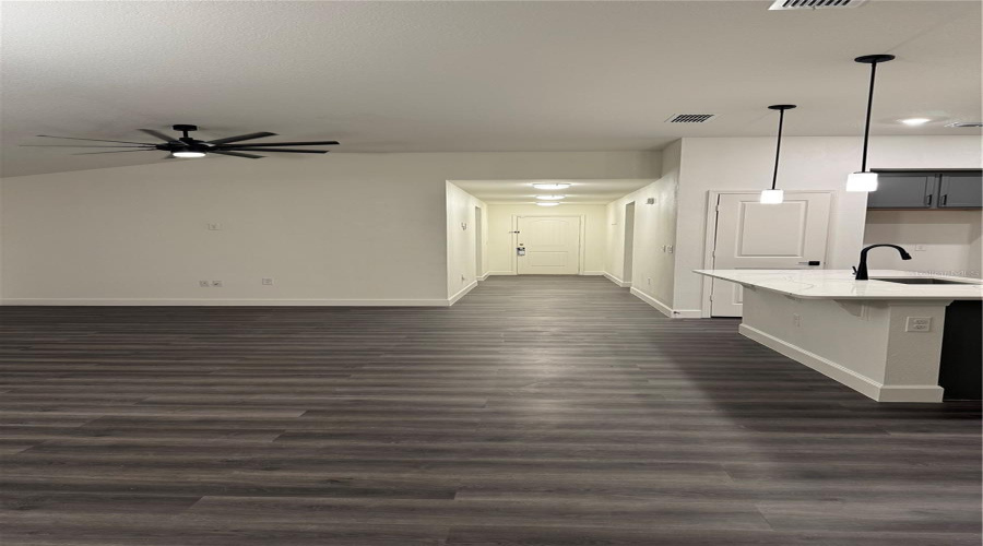 DAVENPORT, Florida 33896, 4 Bedrooms Bedrooms, ,2 BathroomsBathrooms,Residential,For Sale,POMPAY,0,MFRO6346122