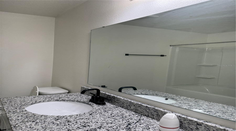 DAVENPORT, Florida 33896, 4 Bedrooms Bedrooms, ,2 BathroomsBathrooms,Residential,For Sale,POMPAY,0,MFRO6346122