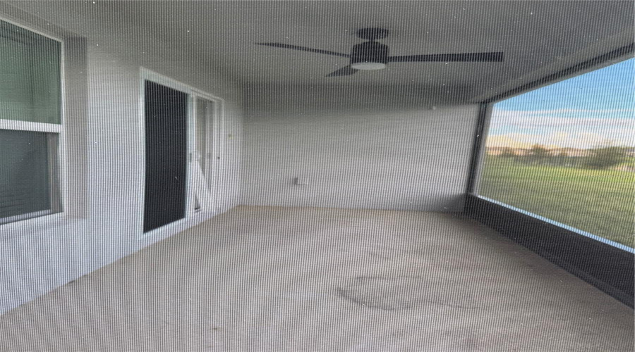 DAVENPORT, Florida 33896, 4 Bedrooms Bedrooms, ,2 BathroomsBathrooms,Residential,For Sale,POMPAY,0,MFRO6346122