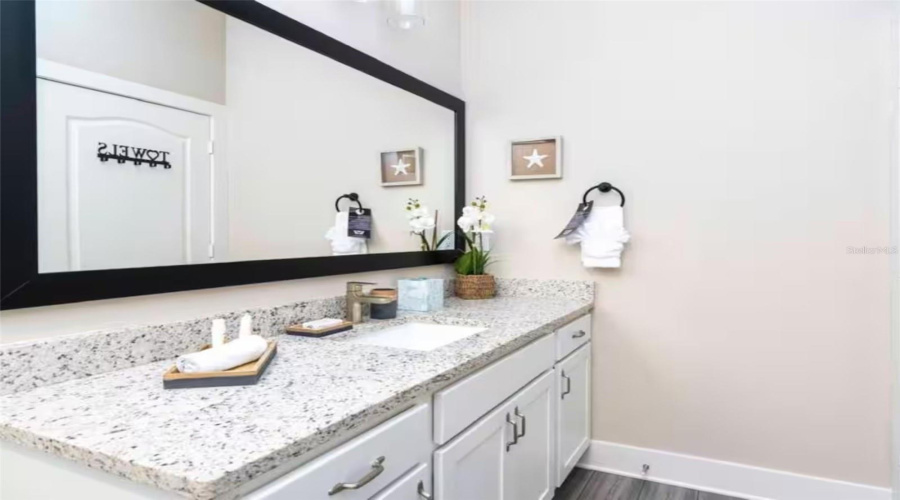 KISSIMMEE, Florida 34747, 3 Bedrooms Bedrooms, ,2 BathroomsBathrooms,Residential,For Sale,HAVERHILL,0,MFRS5135480