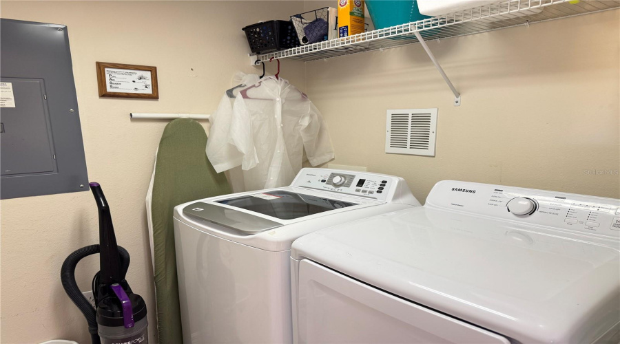 KISSIMMEE, Florida 34746, 3 Bedrooms Bedrooms, ,2 BathroomsBathrooms,Residential,For Sale,FLAGLER BEACH,0,MFRO6347102