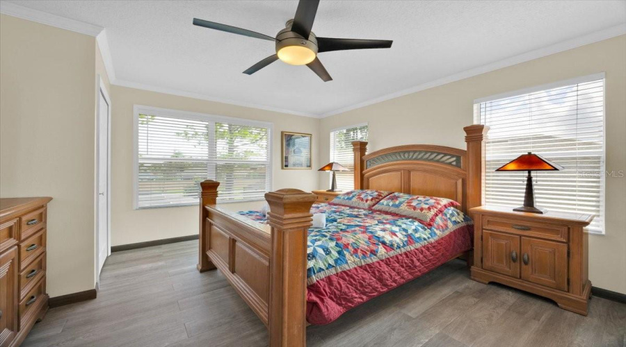 DAVENPORT, Florida 33897, 5 Bedrooms Bedrooms, ,3 BathroomsBathrooms,Residential,For Sale,CALABAY PARC,0,MFRO6317012